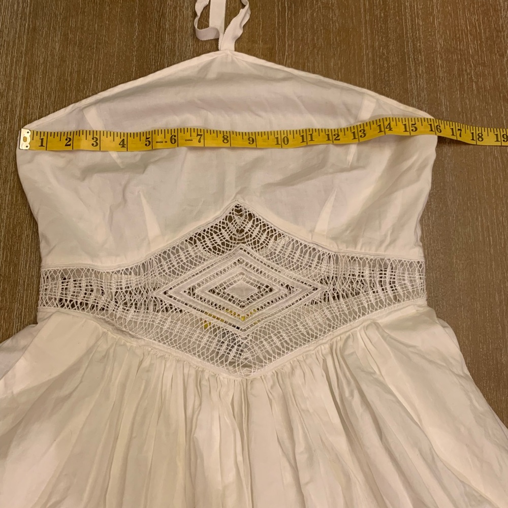Catherine Malandrino White Dress with Lace Accent - Picture 6 of 13